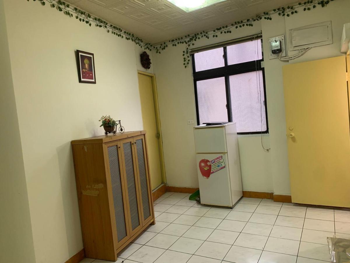淡水老街歡樂便利民宿 טמסוי מראה חיצוני תמונה