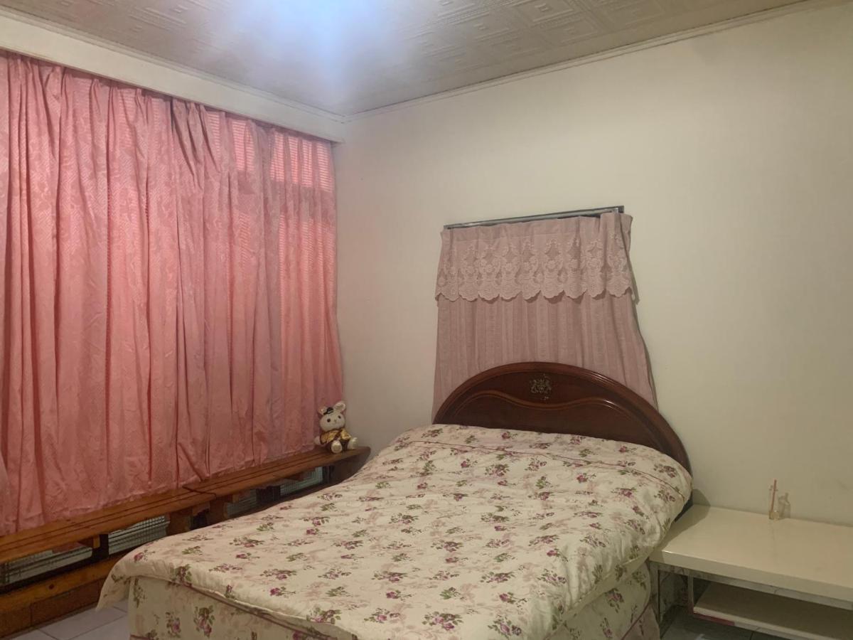 淡水老街歡樂便利民宿 טמסוי מראה חיצוני תמונה